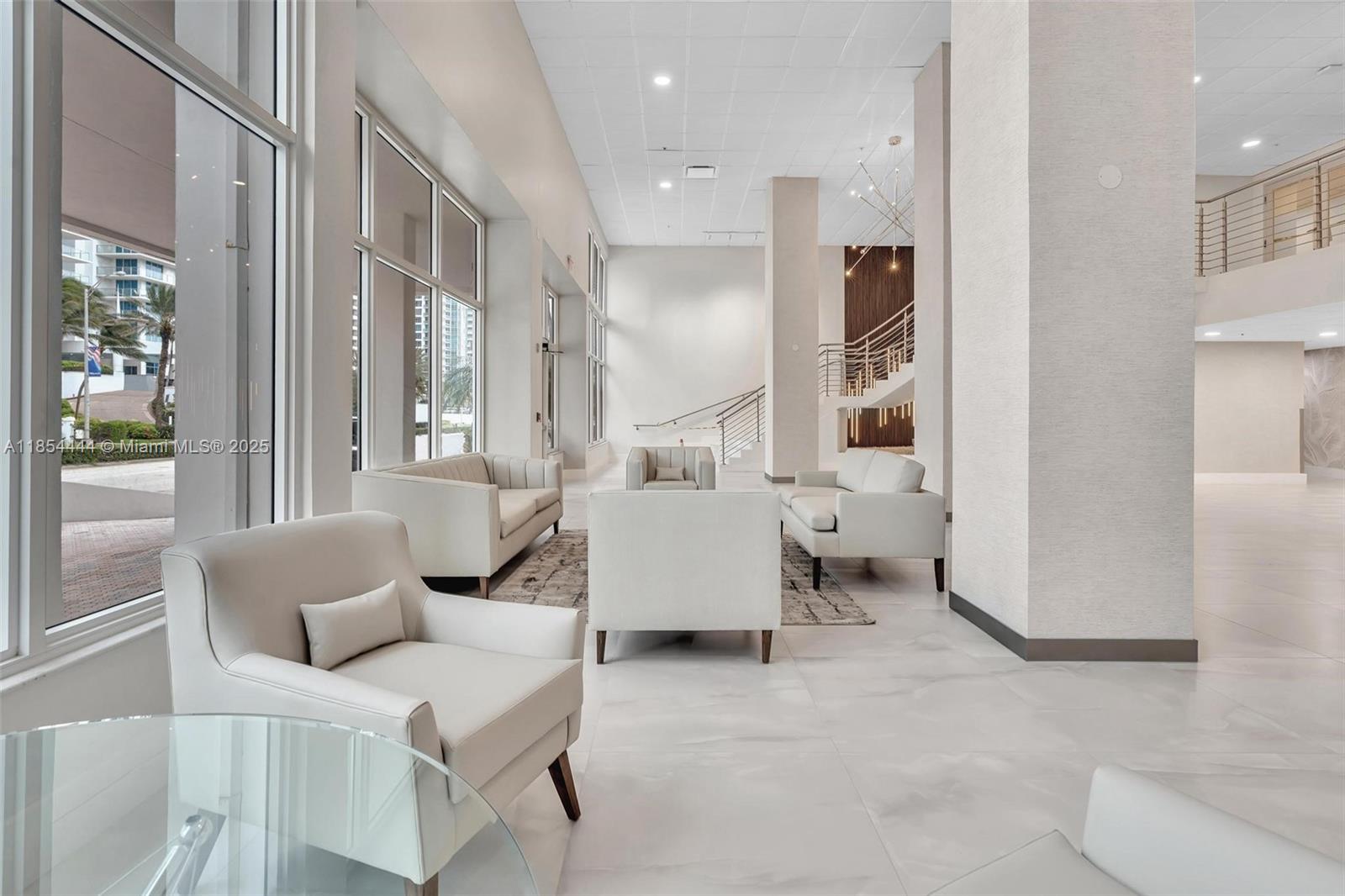 Photo of 3000 Ocean Dr  #1210, Hollywood, Florida, 33019 - 