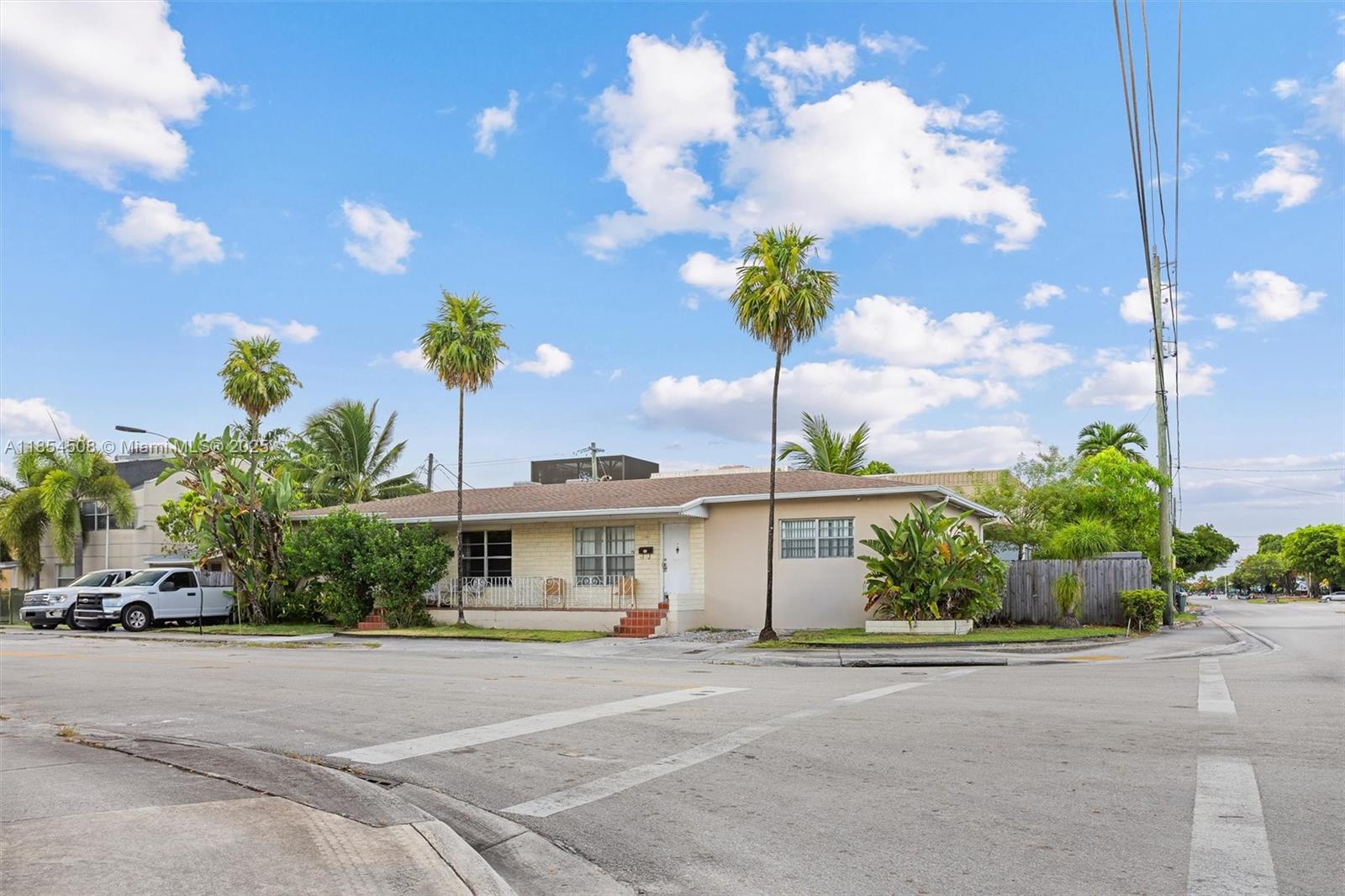 See details / 1899 sq. ft. $ 2025-08-07 0 Photo