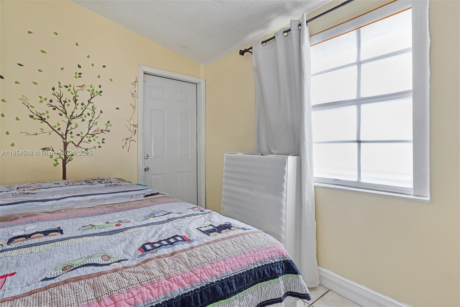   /  1899 sq. ft. $ 2025-09-03 0 Photo