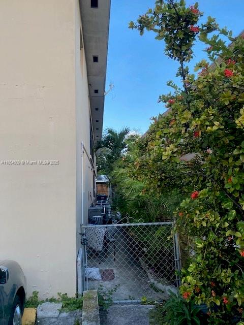 See details / sq. ft. $ 2025-08-07 0 Photo