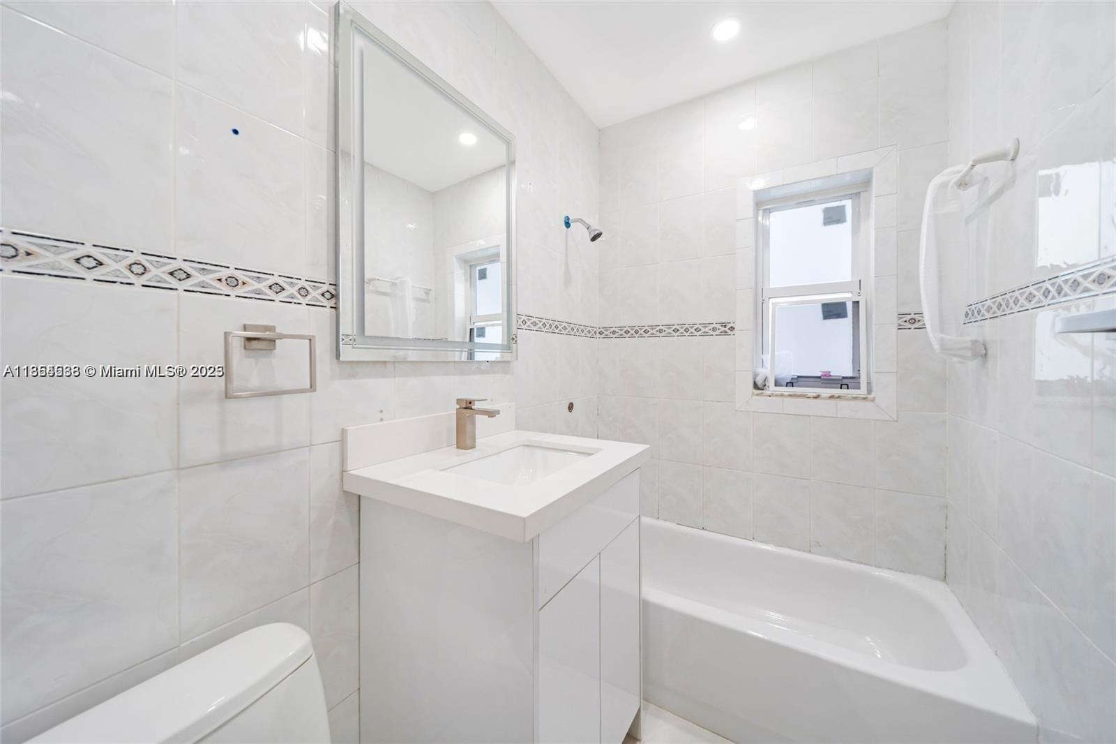   /  1805 sq. ft. $ 2025-08-07 0 Photo