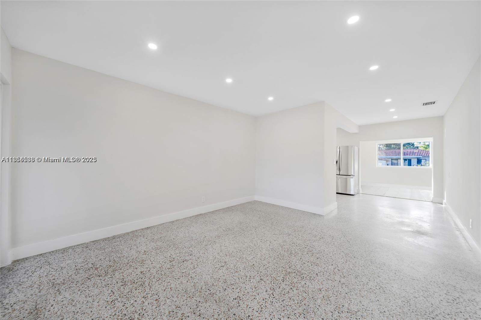   /  1805 sq. ft. $ 2025-08-07 0 Photo