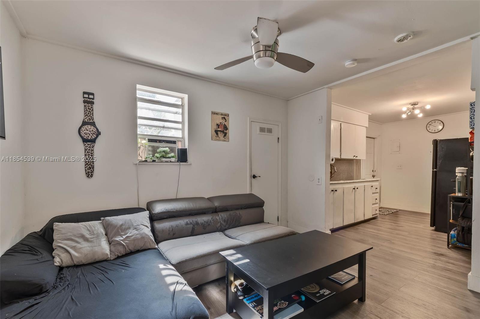 See details / sq. ft. $ 2025-08-07 0 Photo