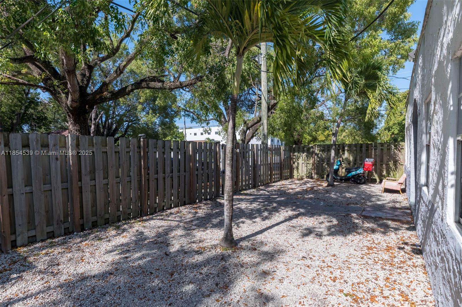 See details / sq. ft. $ 2025-08-07 0 Photo
