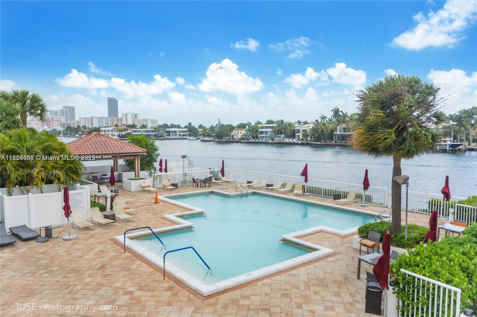 Photo of 20281 Country Club Dr  #1008, Aventura, Florida, 33180 - 