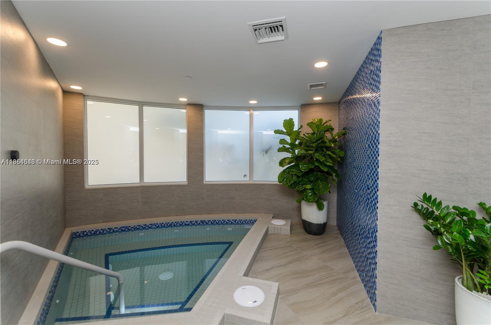 Photo of 20281 Country Club Dr  #1008, Aventura, Florida, 33180 - 
