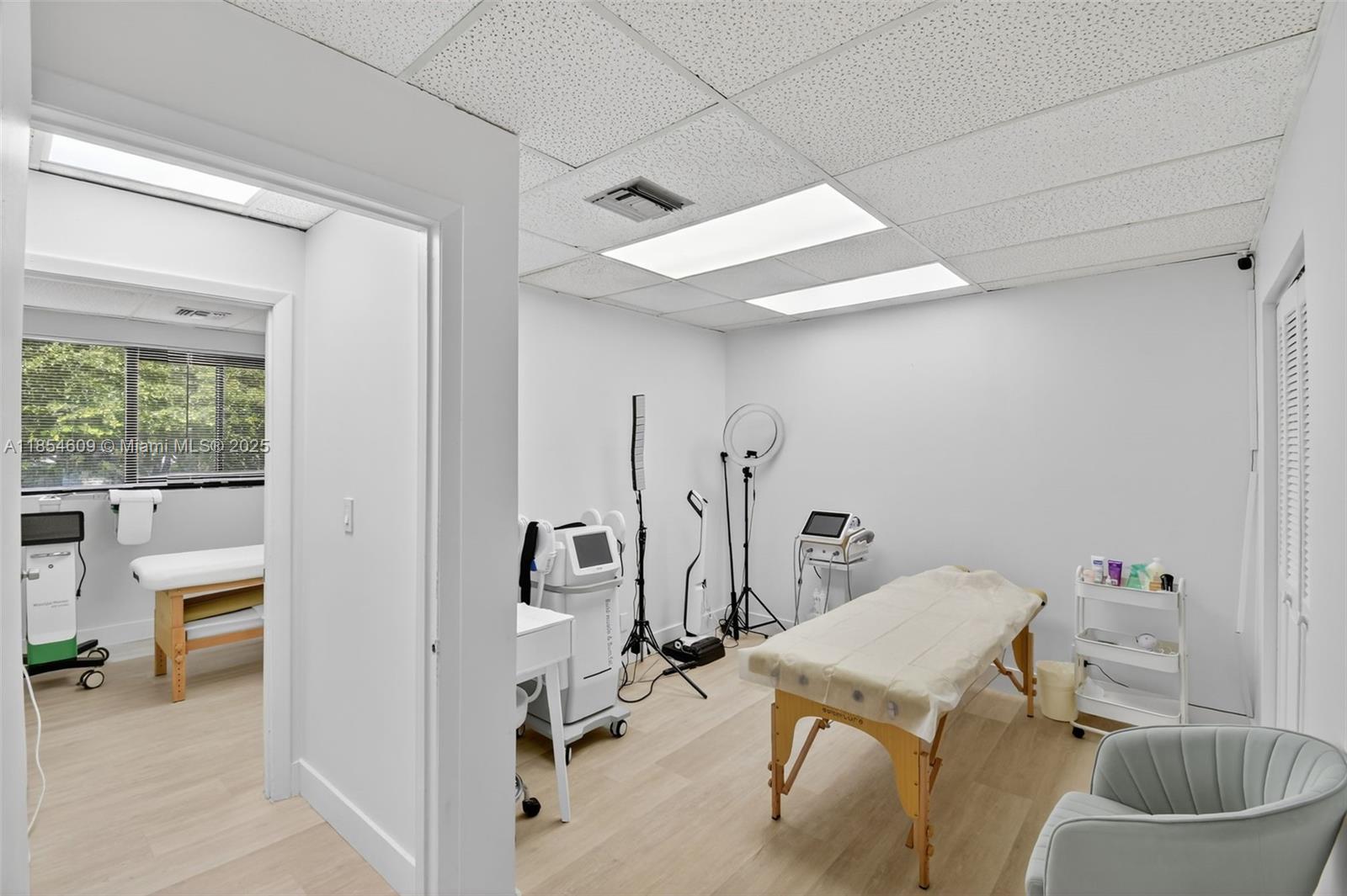 See details / sq. ft. $ 2025-08-07 0 Photo