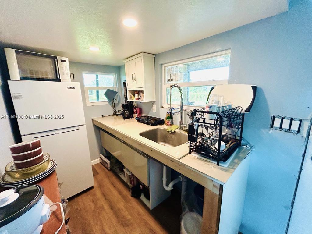 See details / sq. ft. $ 2025-08-07 0 Photo