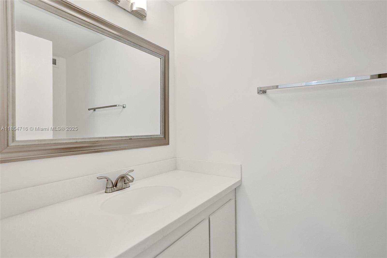 Photo of 2500 Parkview Dr  #1811, Hallandale Beach, Florida, 33009 - 