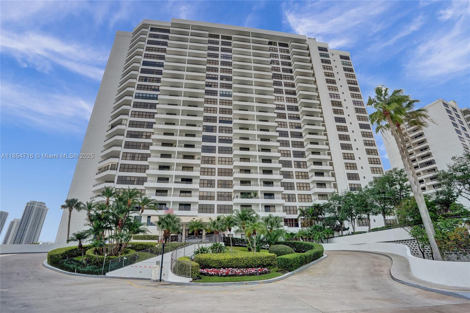 Photo of 2500 Parkview Dr  #1811, Hallandale Beach, Florida, 33009 - 