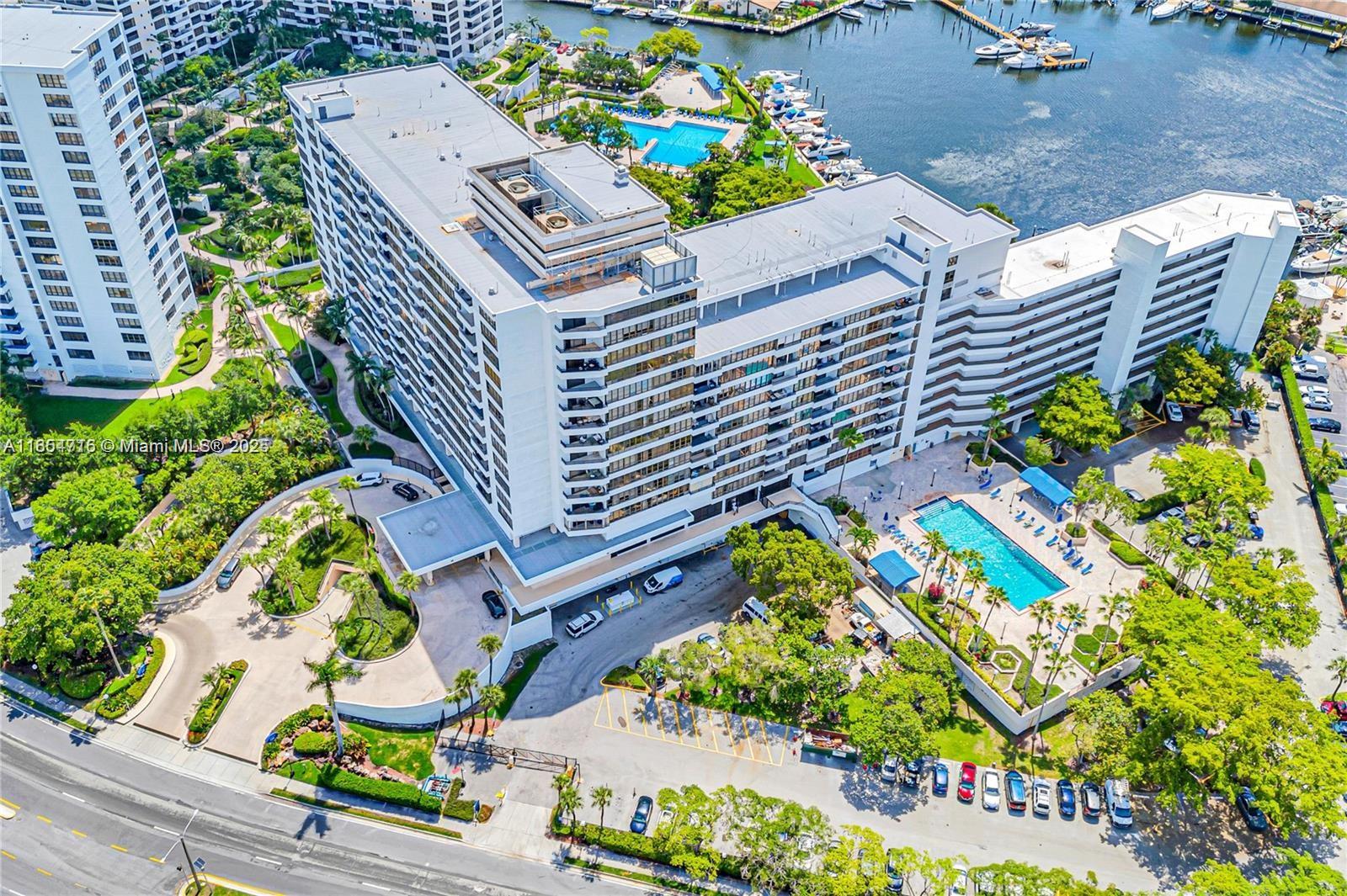 Photo of 2500 Parkview Dr  #1811, Hallandale Beach, Florida, 33009 - 