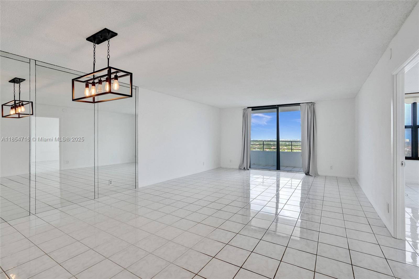 Photo of 2500 Parkview Dr  #1811, Hallandale Beach, Florida, 33009 - 