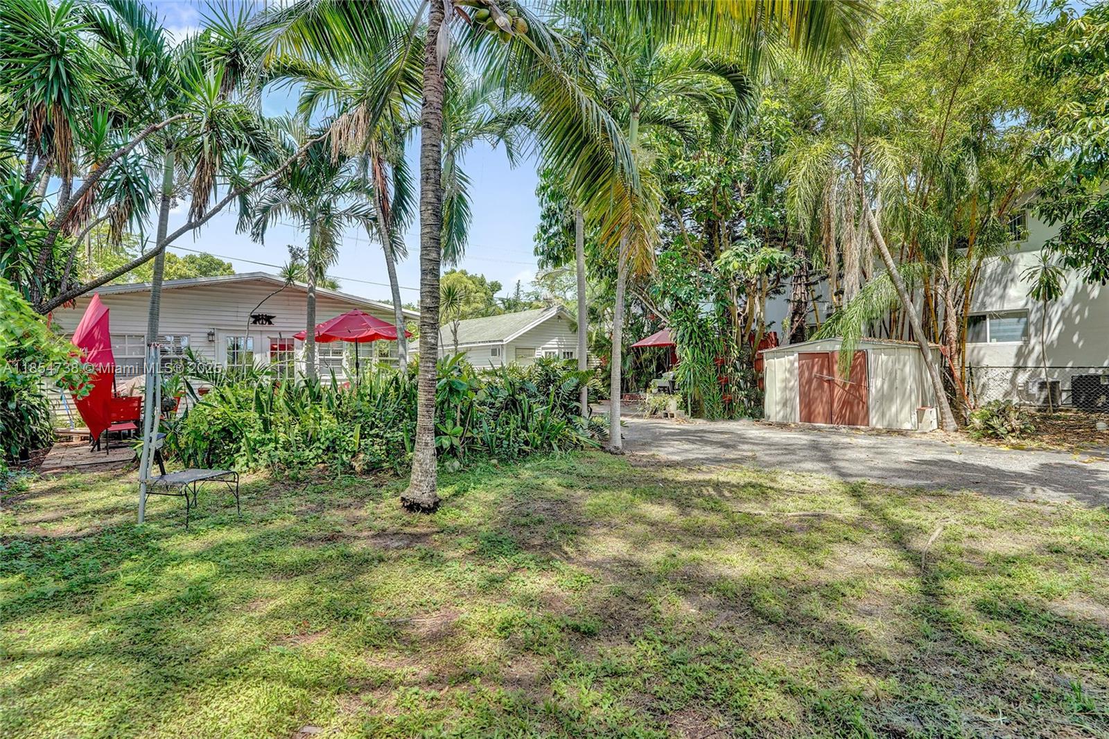 See details / 1125 sq. ft. $ 2025-08-07 0 Photo