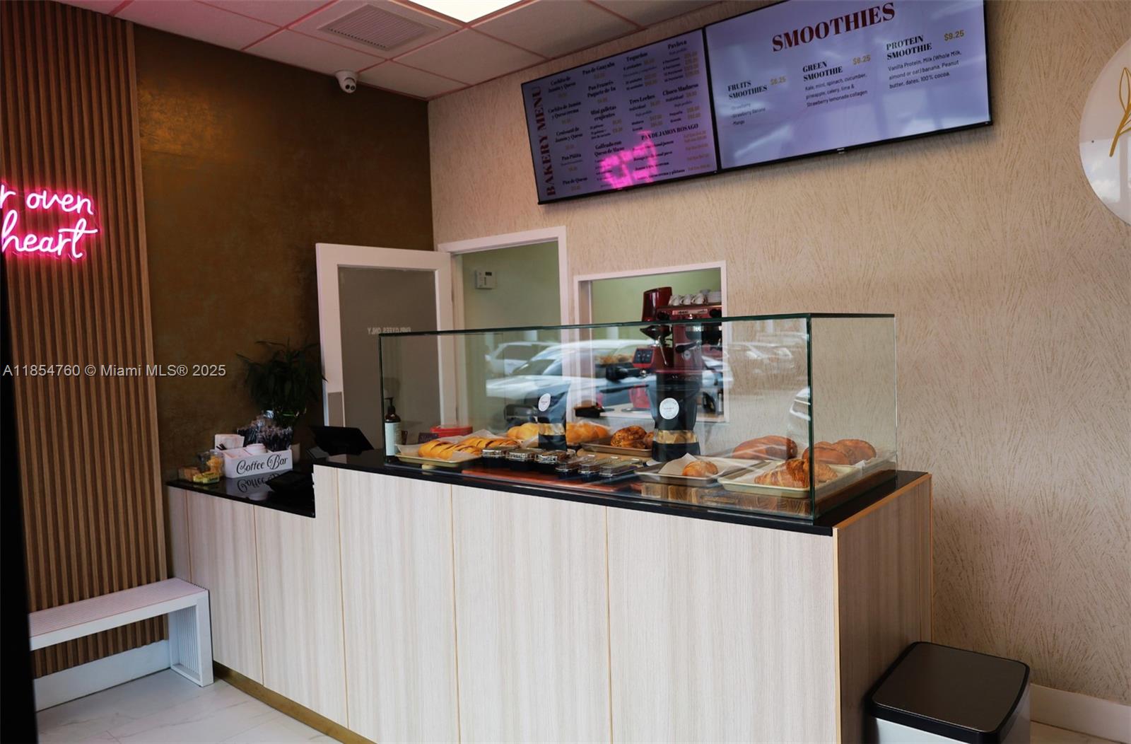 105  /   sq. ft. $ 2025-08-09 0 foto