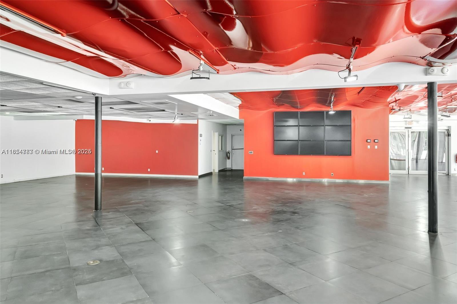 Ver detalles / sq. ft. $ 2025-08-07 0 foto