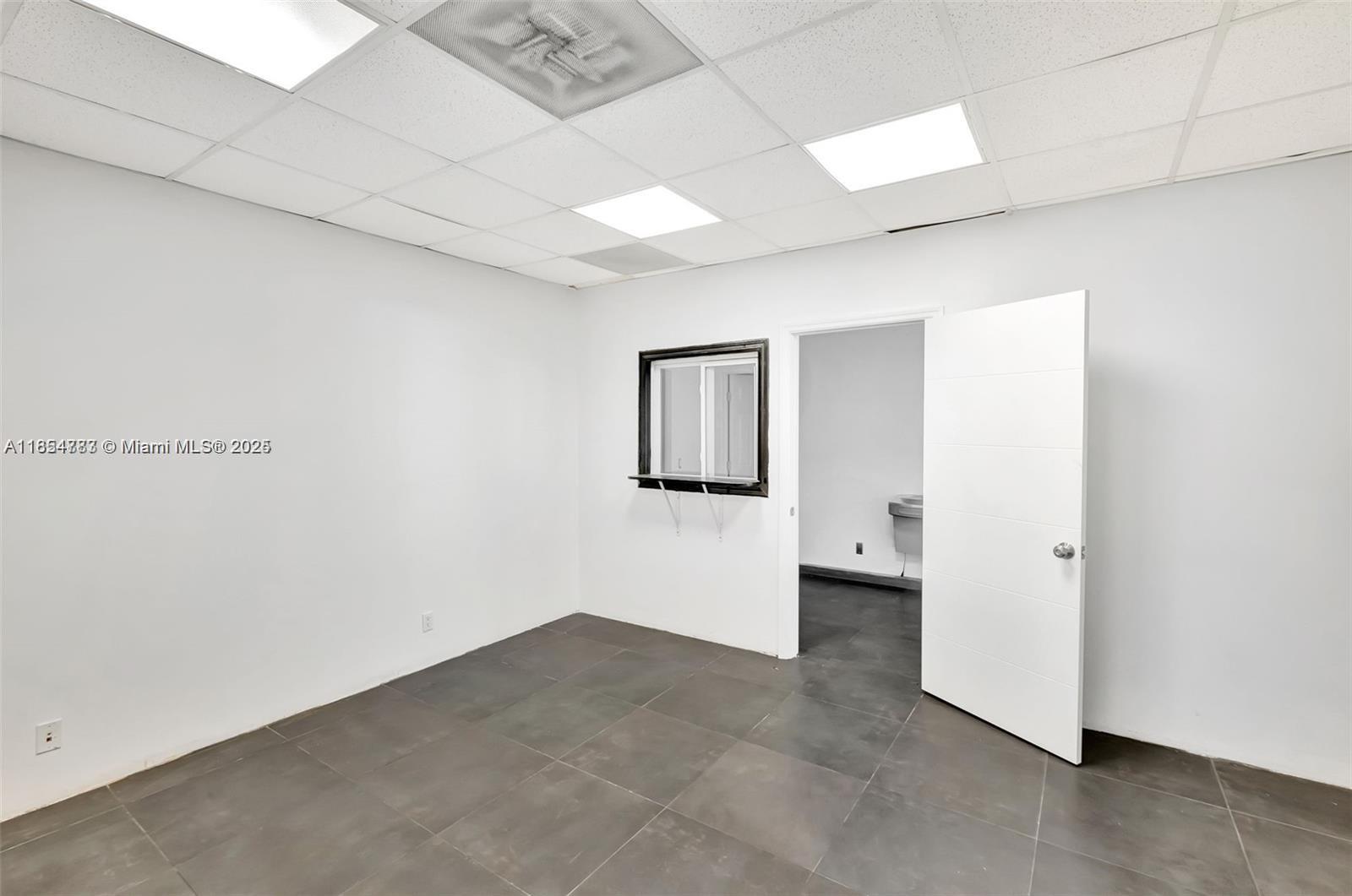 Ver detalles / sq. ft. $ 2025-08-07 0 foto
