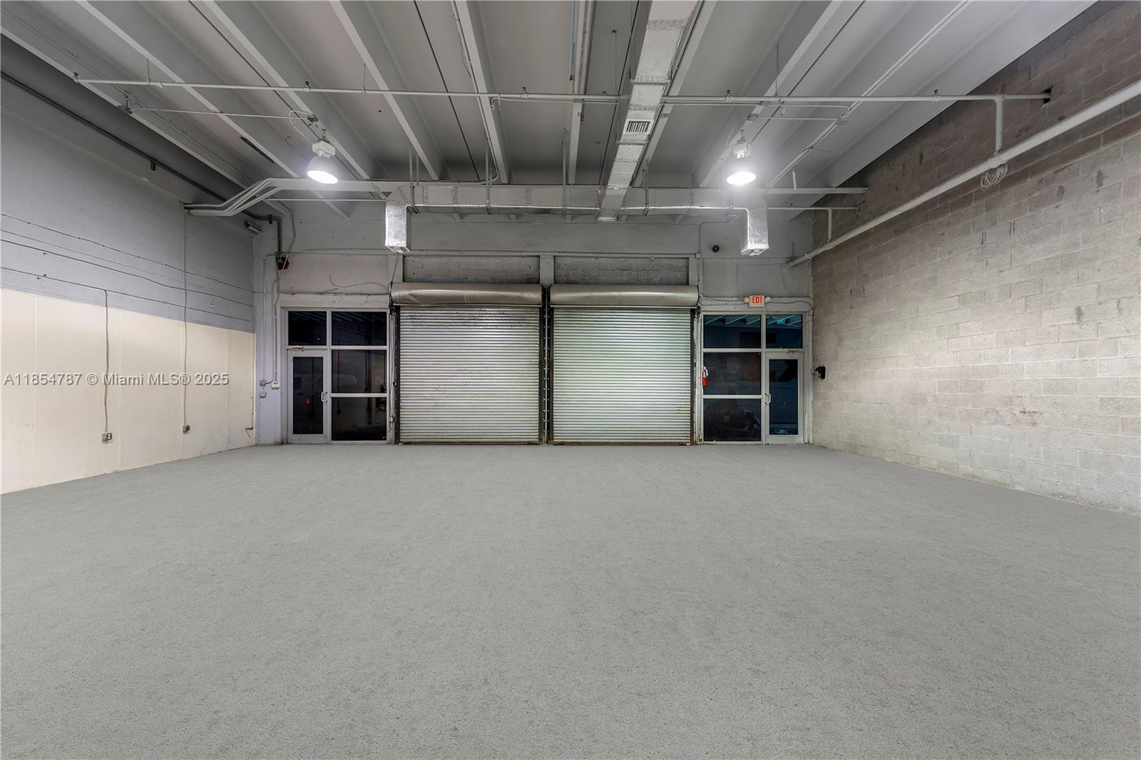 See details 438486 / sq. ft. $ 2025-08-07 0 Photo