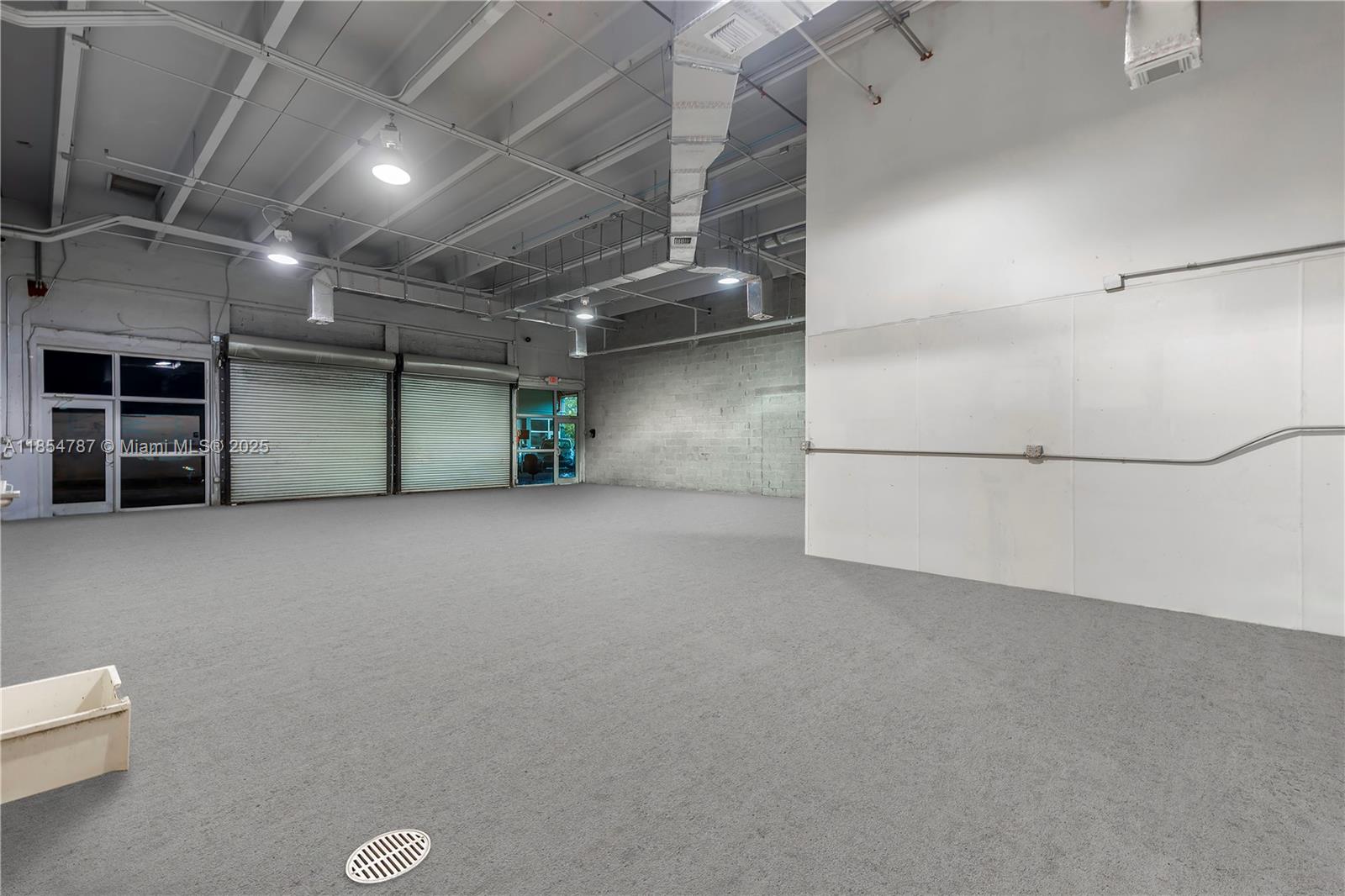 See details 438486 / sq. ft. $ 2025-08-07 0 Photo