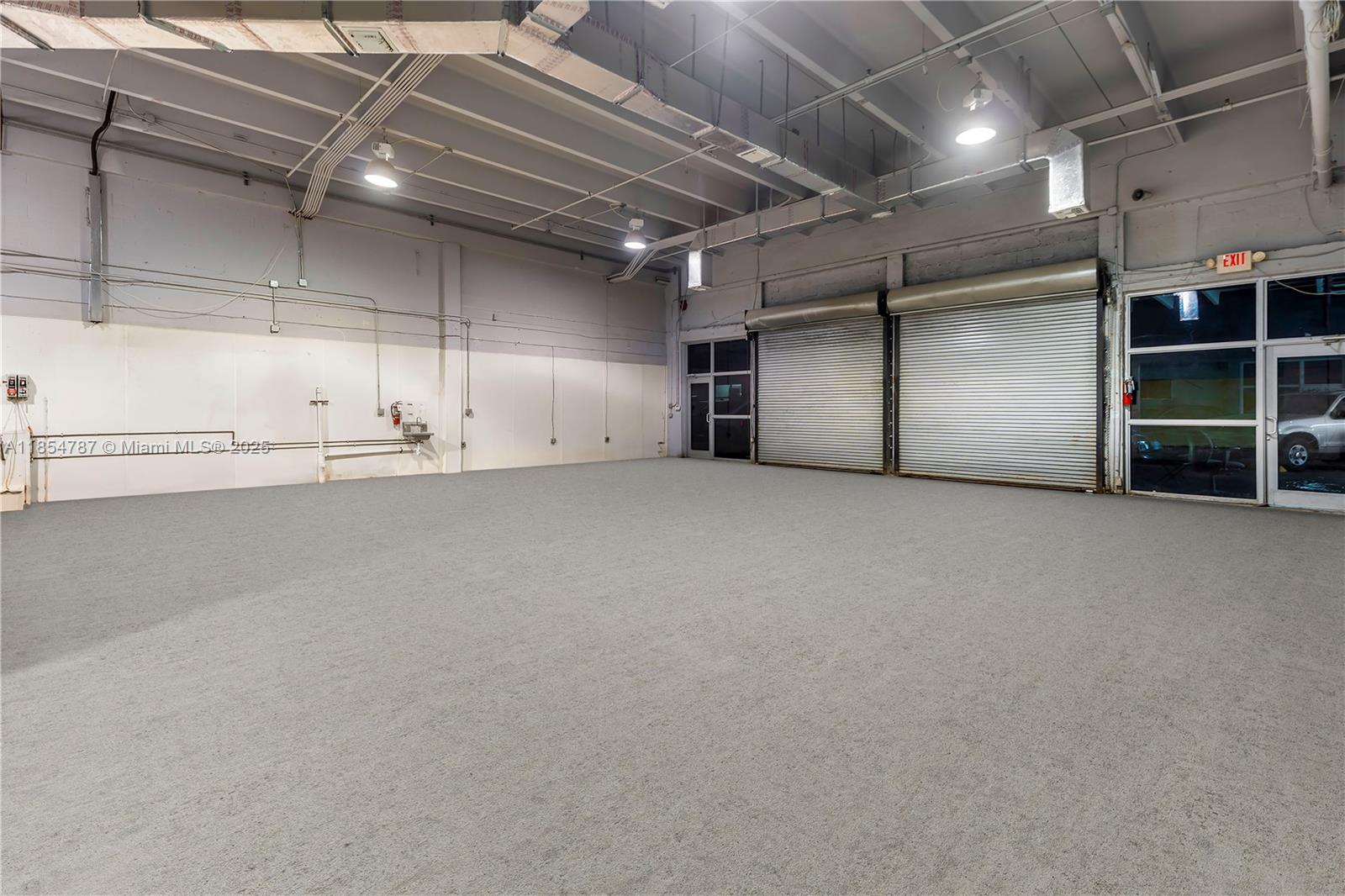 See details 438486 / sq. ft. $ 2025-08-07 0 Photo
