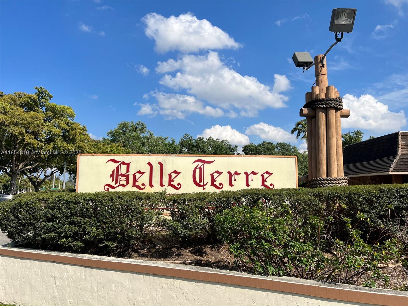 See details 10 & 101 / sq. ft. $ 2025-08-07 0 Photo