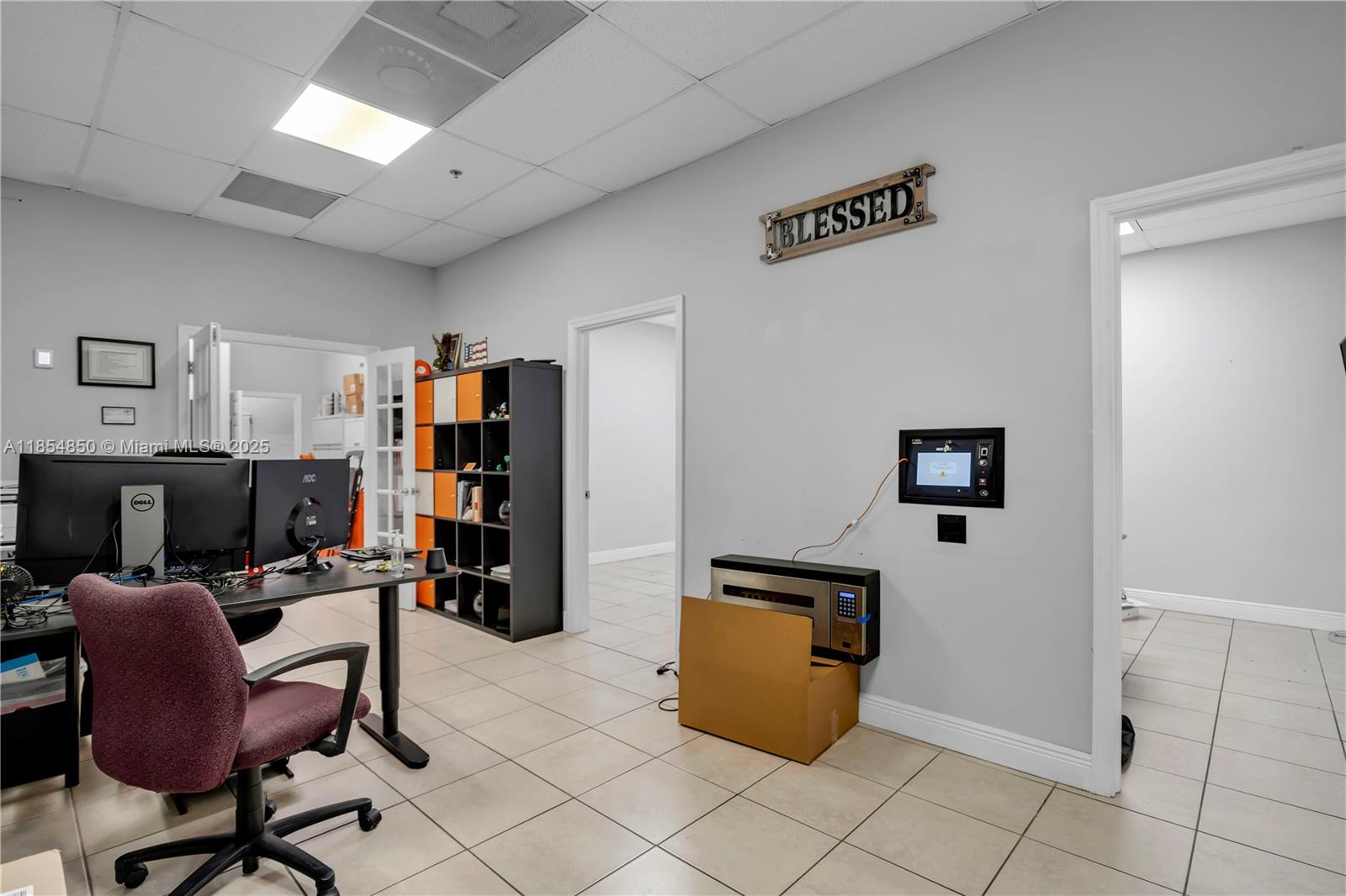 See details 438890 / sq. ft. $ 2025-08-07 0 Photo