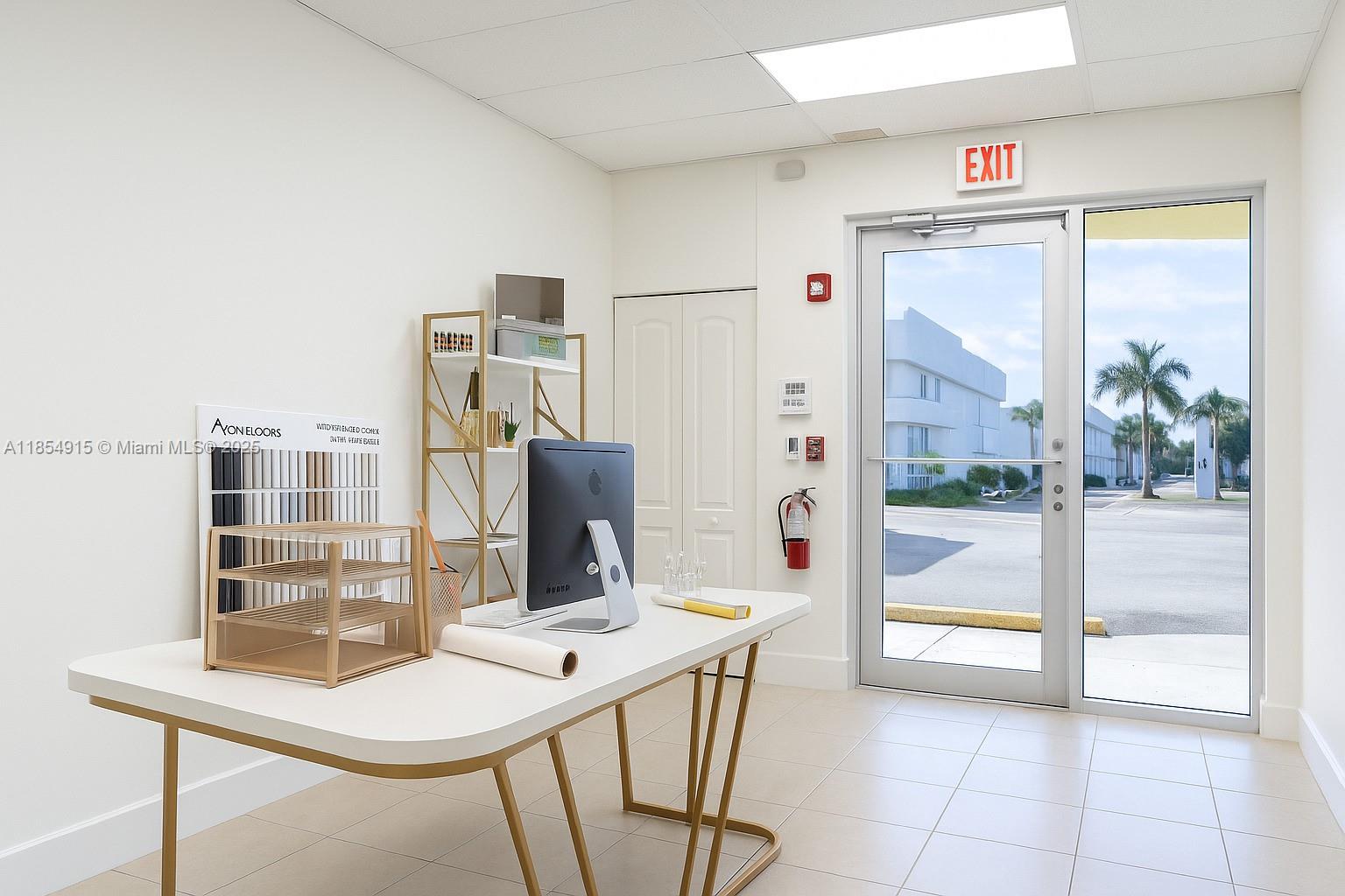 20  /   sq. ft. $ 2025-09-21 0 Photo