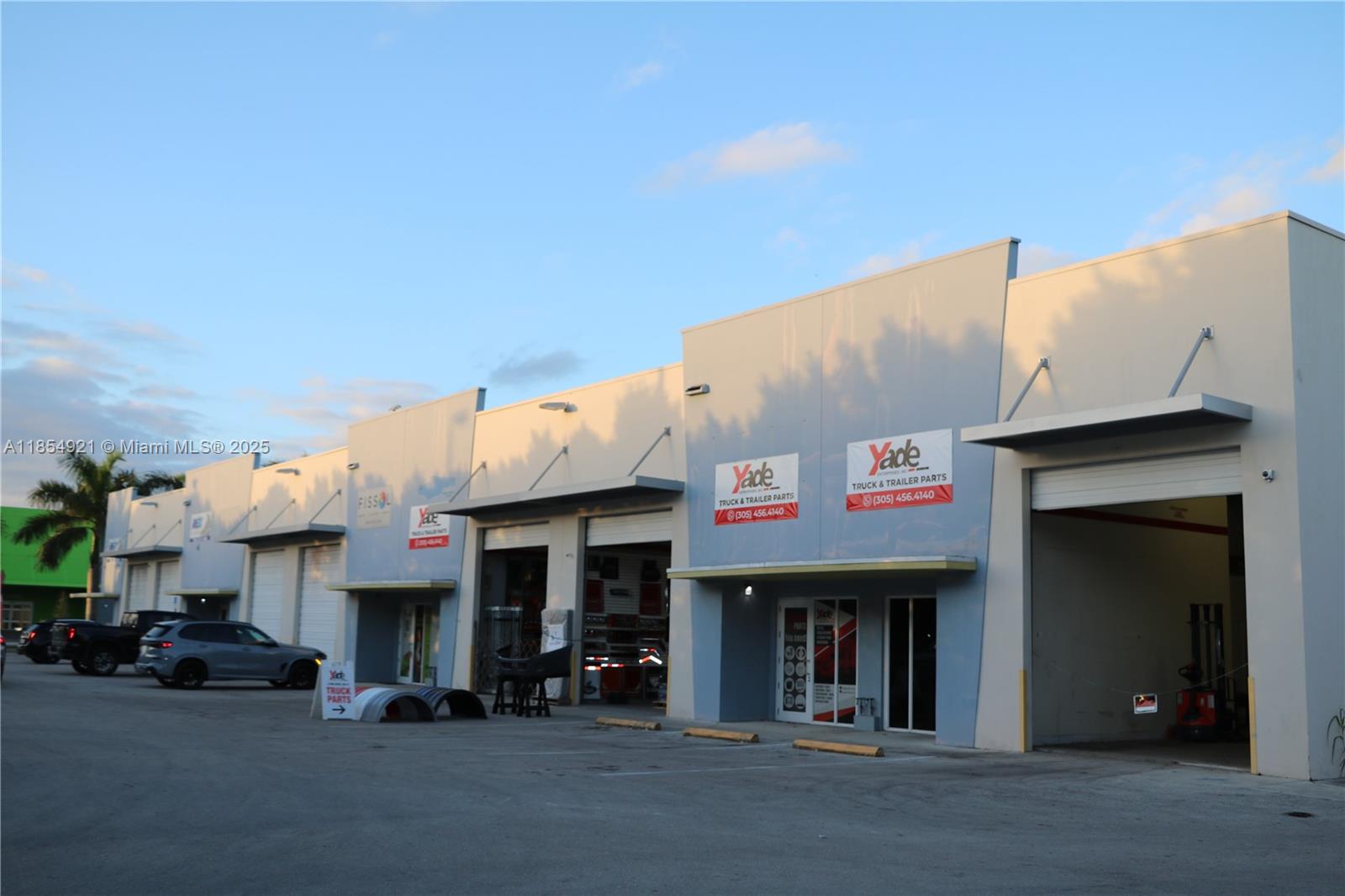 9  /   sq. ft. $ 2025-08-07 0 foto