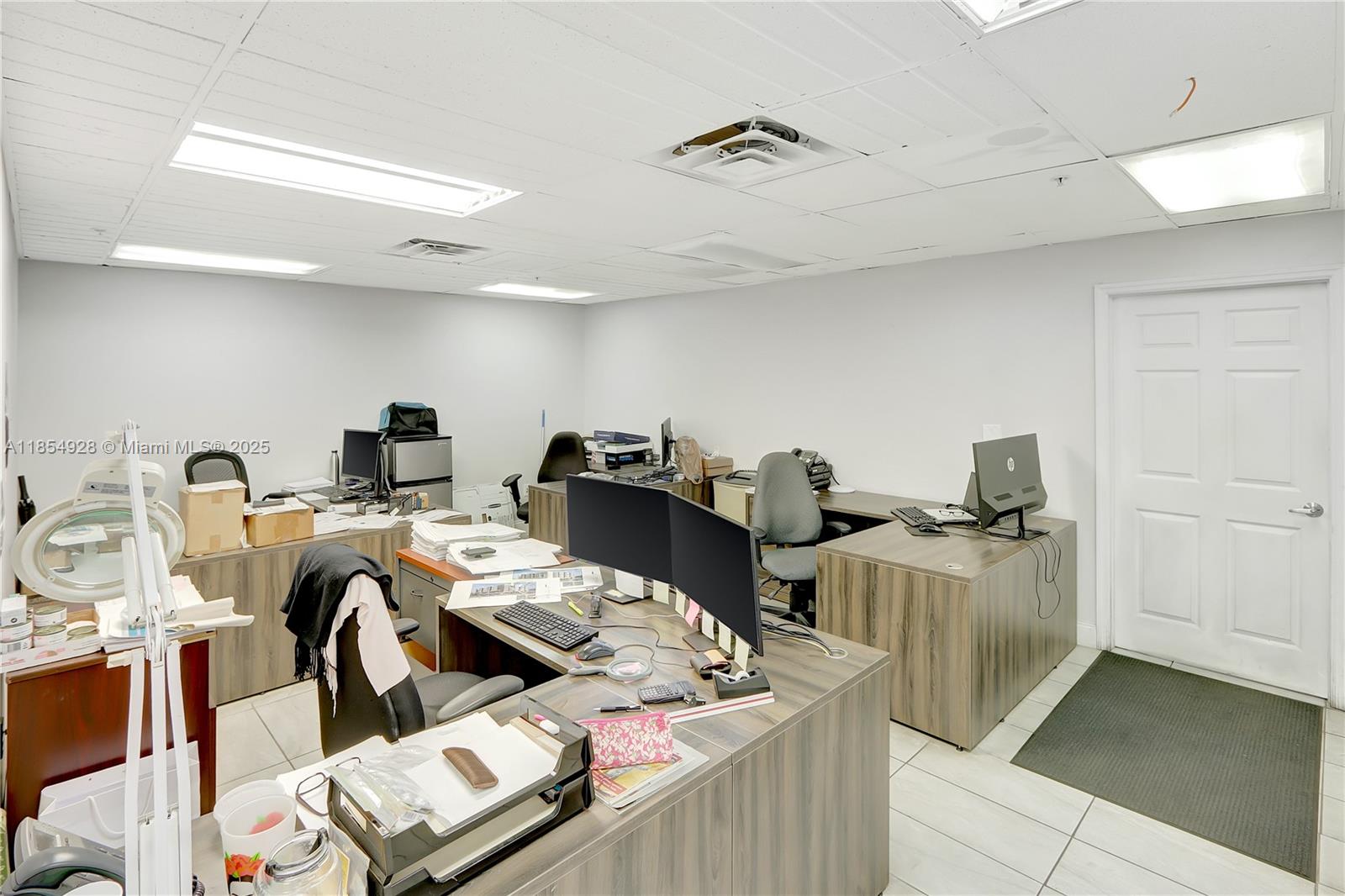 See details / sq. ft. $ 2025-08-07 0 Photo