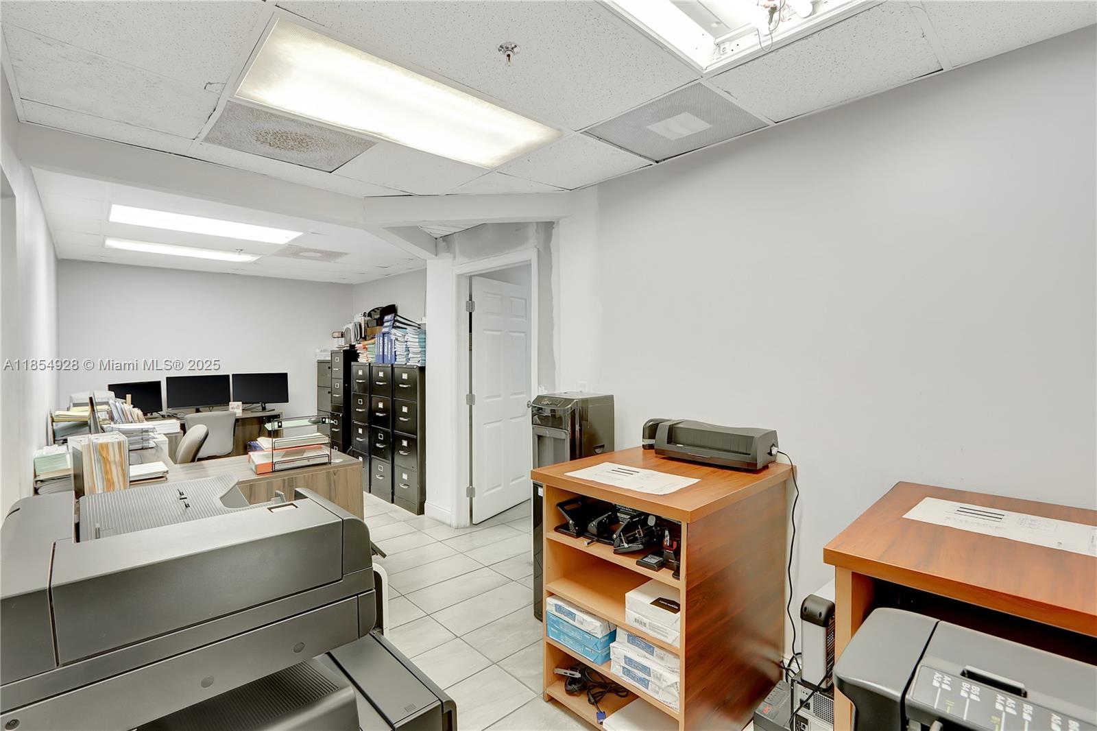See details / sq. ft. $ 2025-08-07 0 Photo