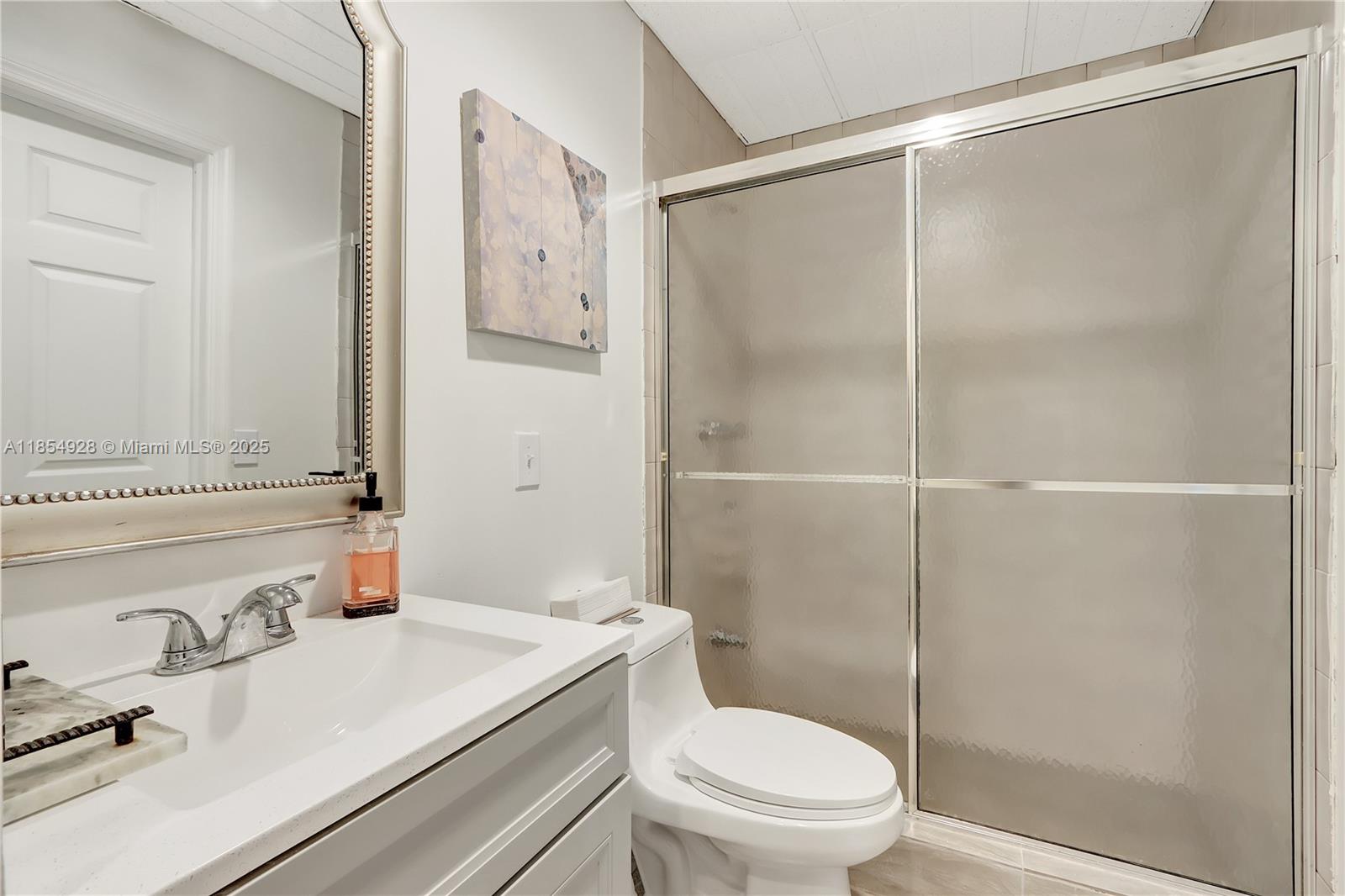 See details / sq. ft. $ 2025-08-07 0 Photo