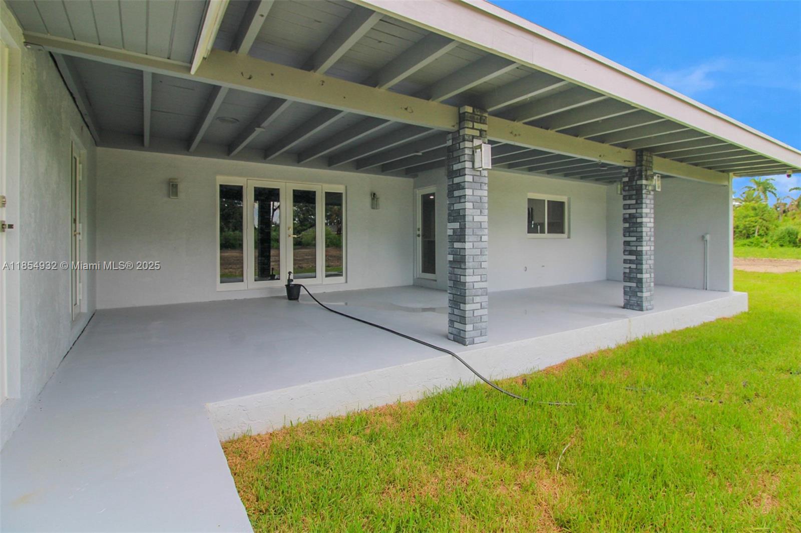 See details / sq. ft. $ 2025-08-07 0 Photo