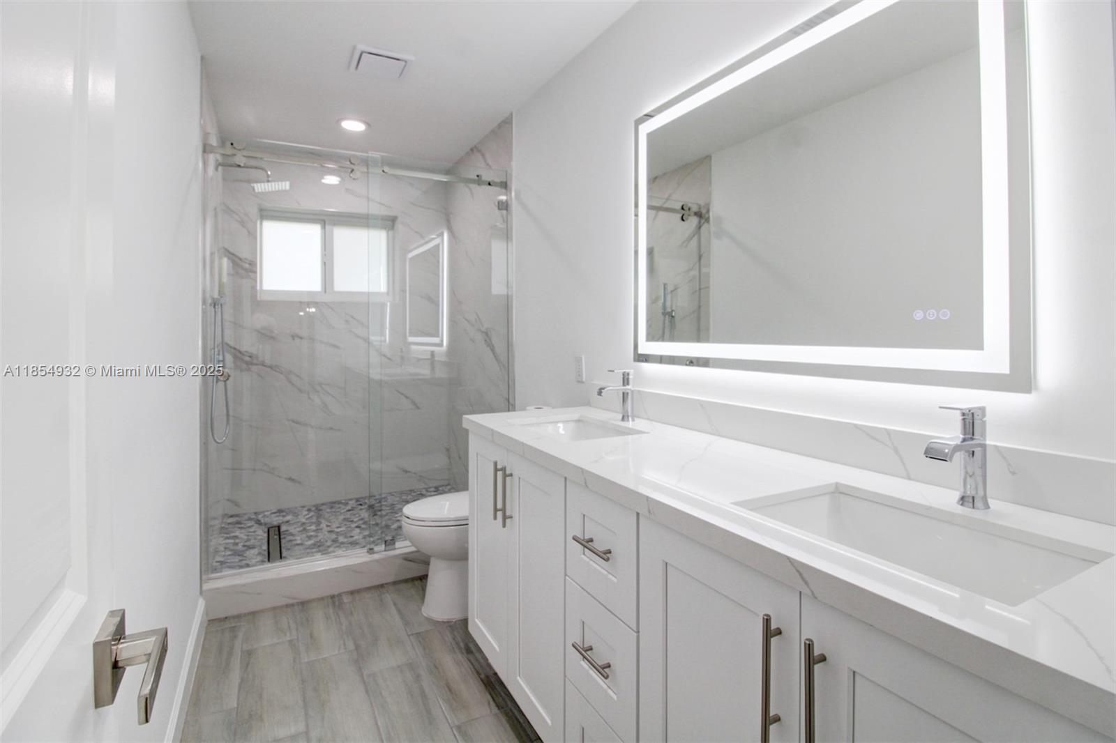 See details / sq. ft. $ 2025-08-07 0 Photo