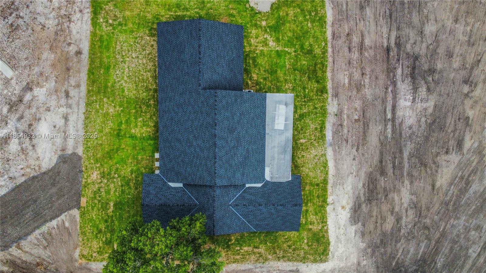 See details / sq. ft. $ 2025-08-07 0 Photo