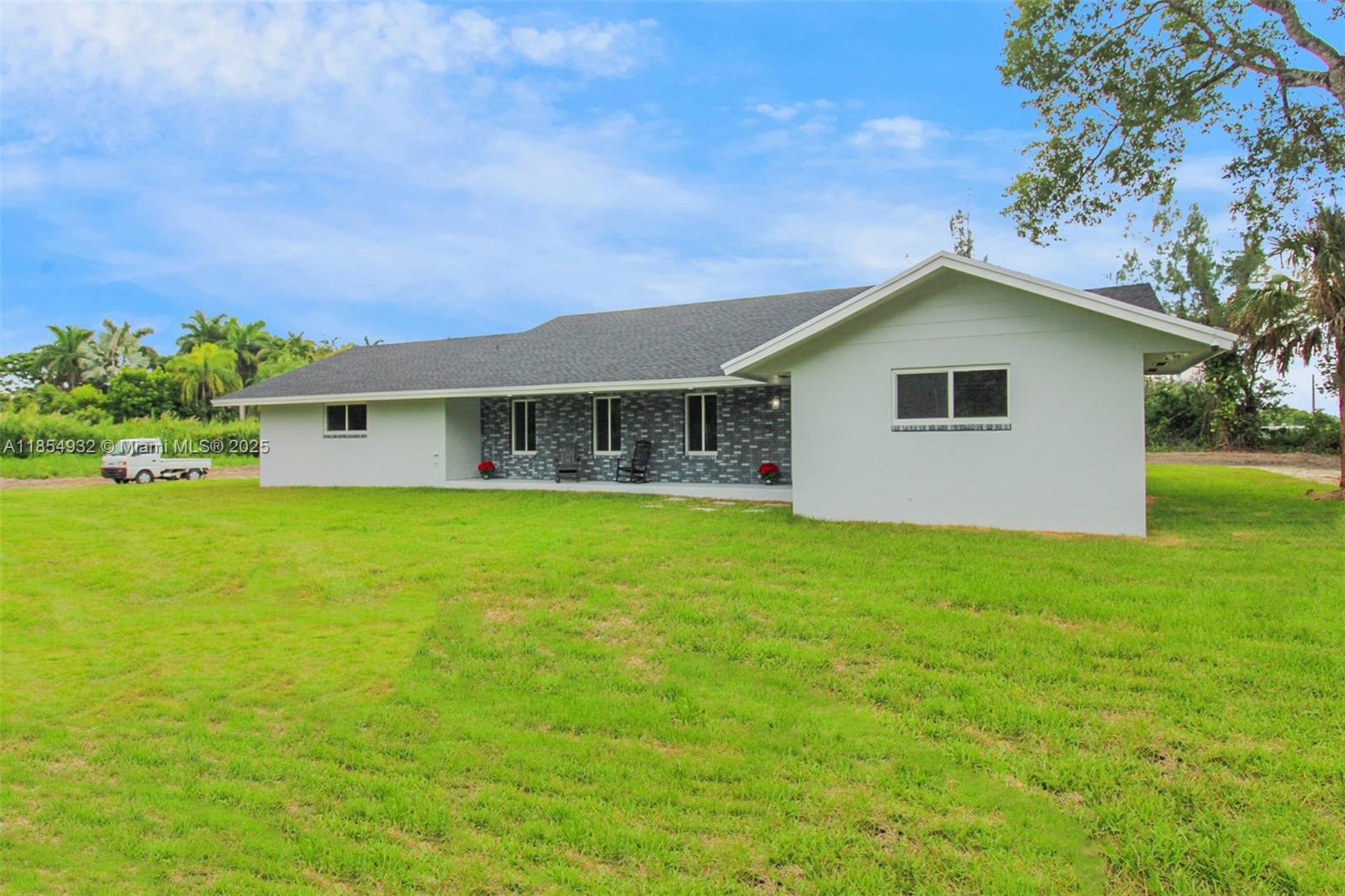 See details / sq. ft. $ 2025-08-07 0 Photo