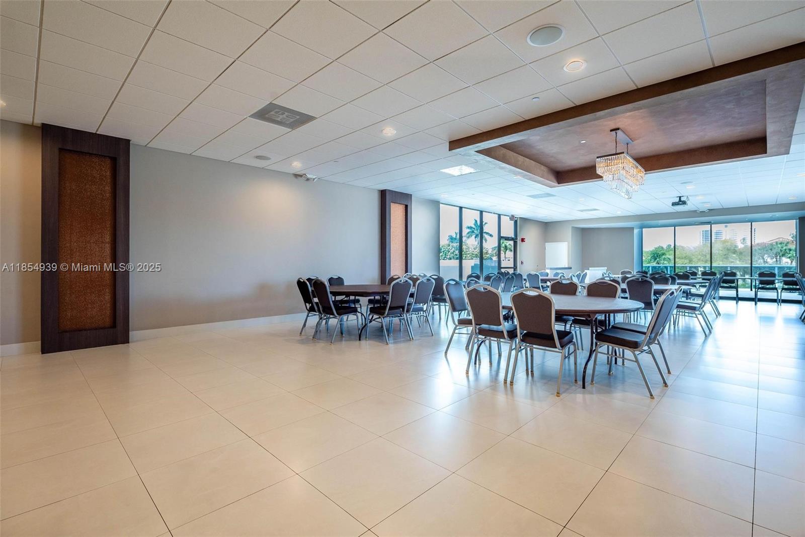 Photo of 3675 Country Club Dr  #2404, Aventura, Florida, 33180 - 