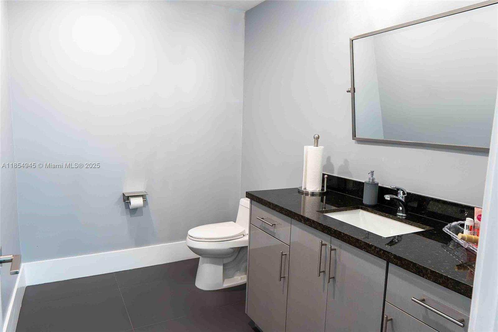   /   sq. ft. $ 2025-08-07 0 Photo