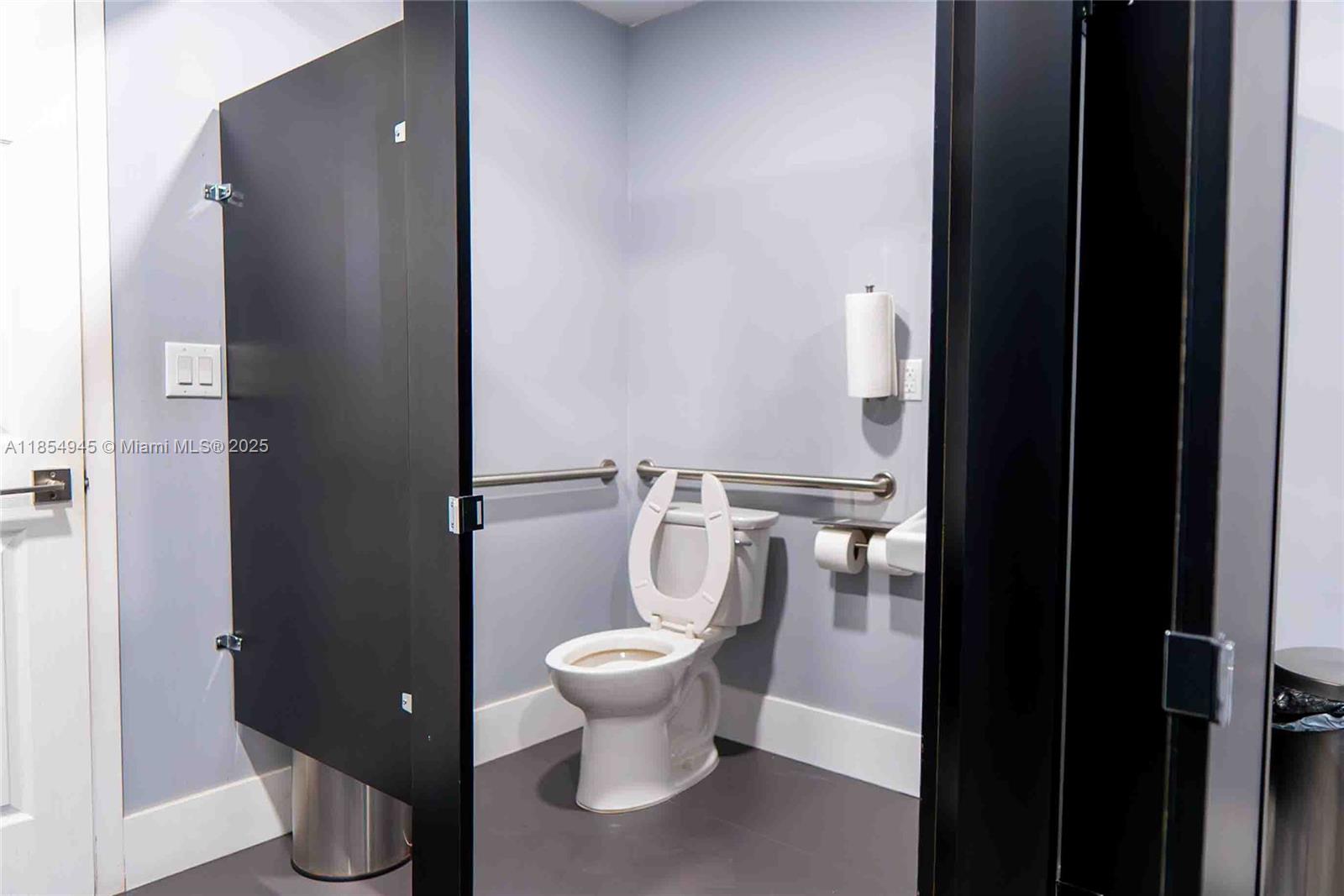   /   sq. ft. $ 2025-08-07 0 Photo