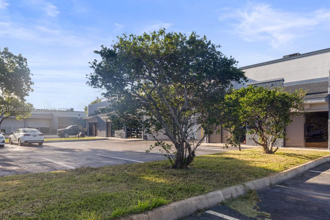 Ver detalles / sq. ft. $ 2025-08-22 0 foto