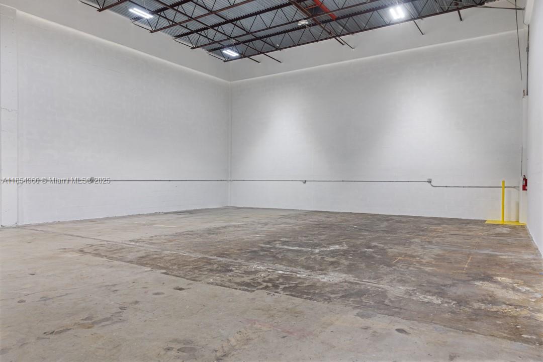 Ver detalles / sq. ft. $ 2025-08-22 0 foto