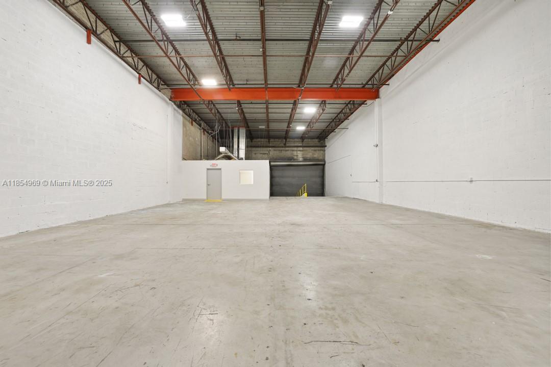 See details 2051 / sq. ft. $ 2025-08-22 0 Photo