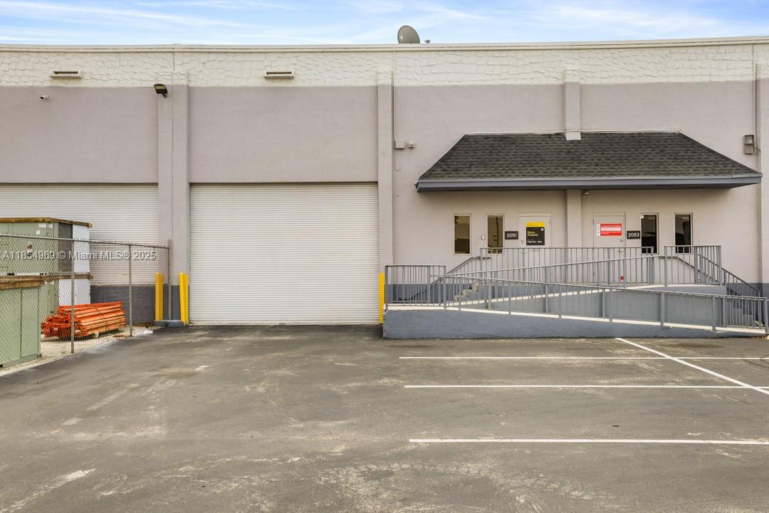 See details 2051 / sq. ft. $ 2025-08-22 0 Photo