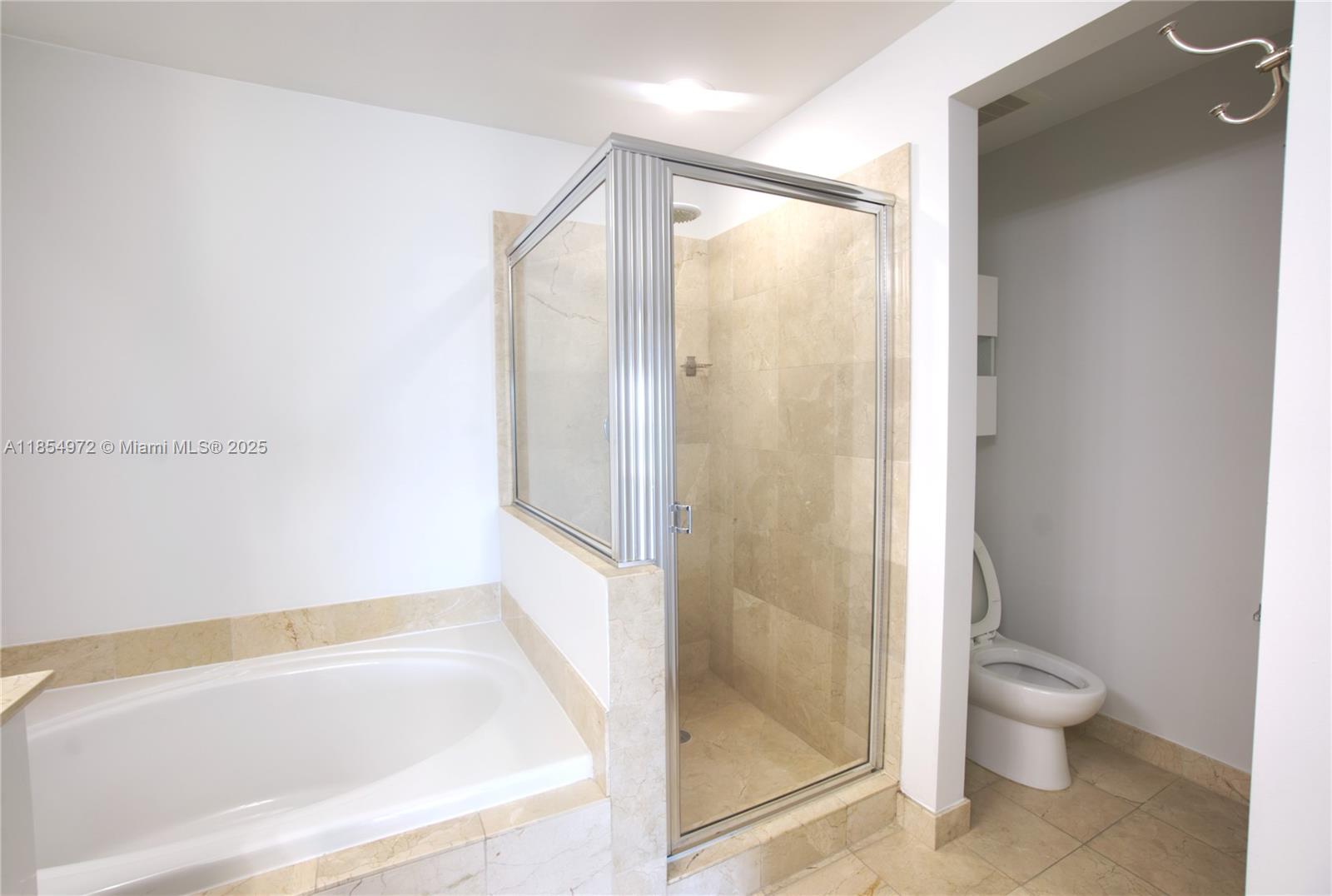 Photo of 3330 190th St  #1316, Aventura, Florida, 33180 - 