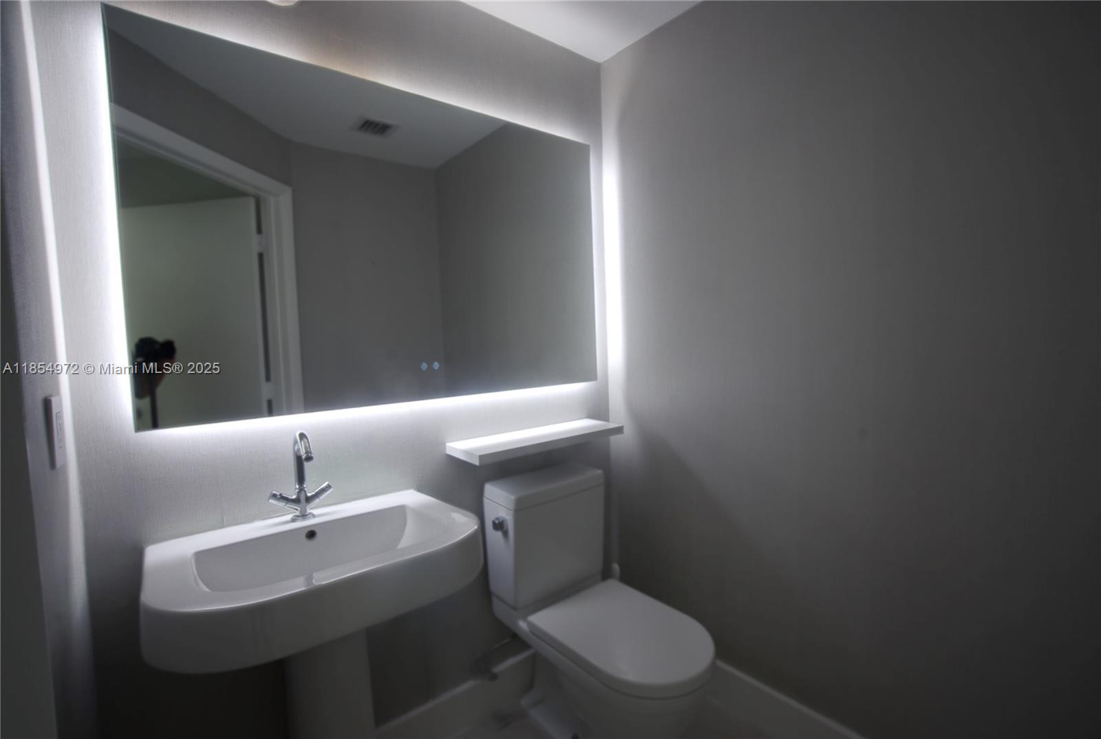 Photo of 3330 190th St #1316, Aventura, Florida, 33180 -