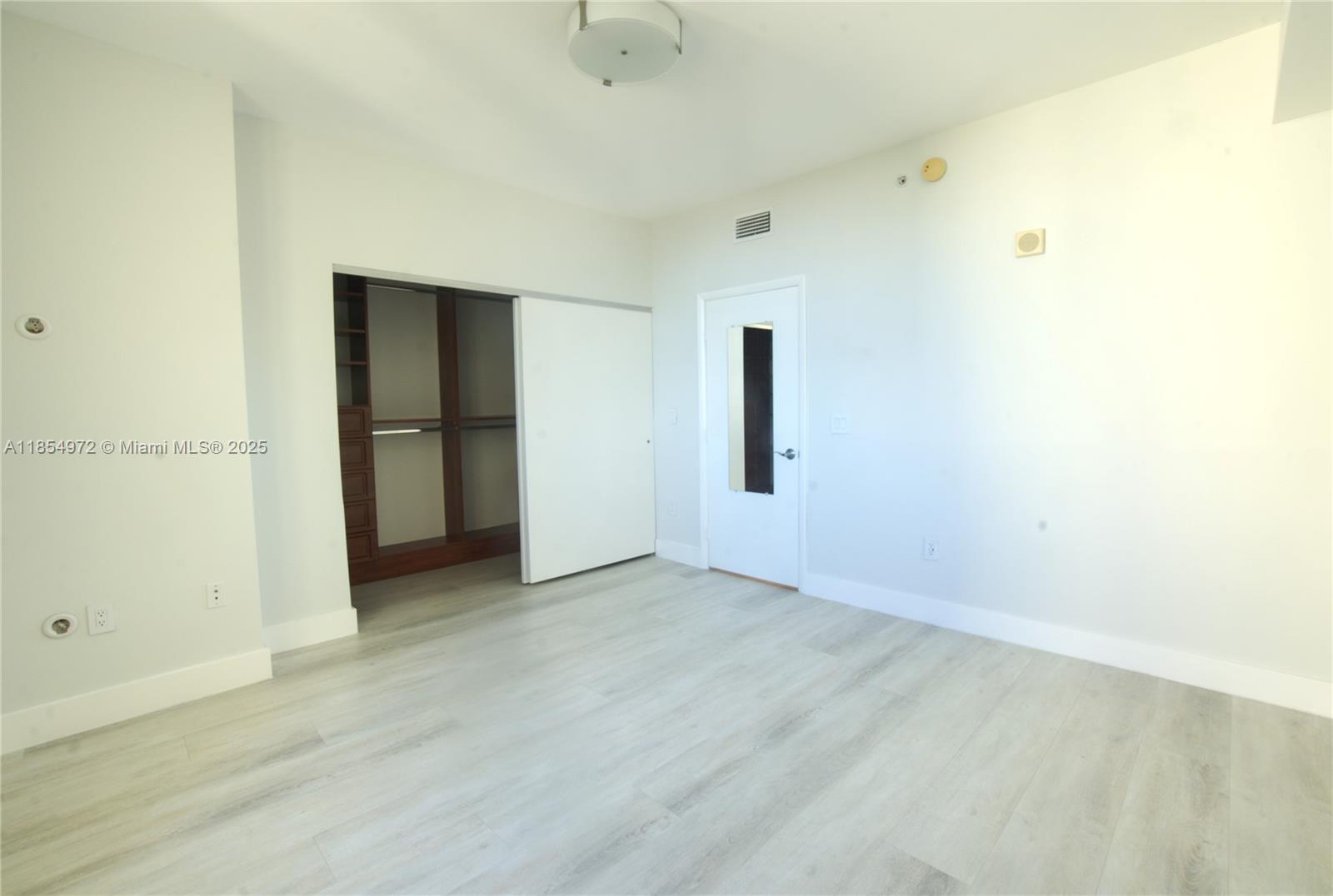 Photo of 3330 190th St  #1316, Aventura, Florida, 33180 - 