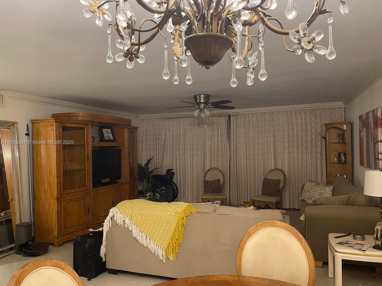 Ver detalles 917 2 / 2 1521 sq. ft. $ 2025-08-07 0 foto