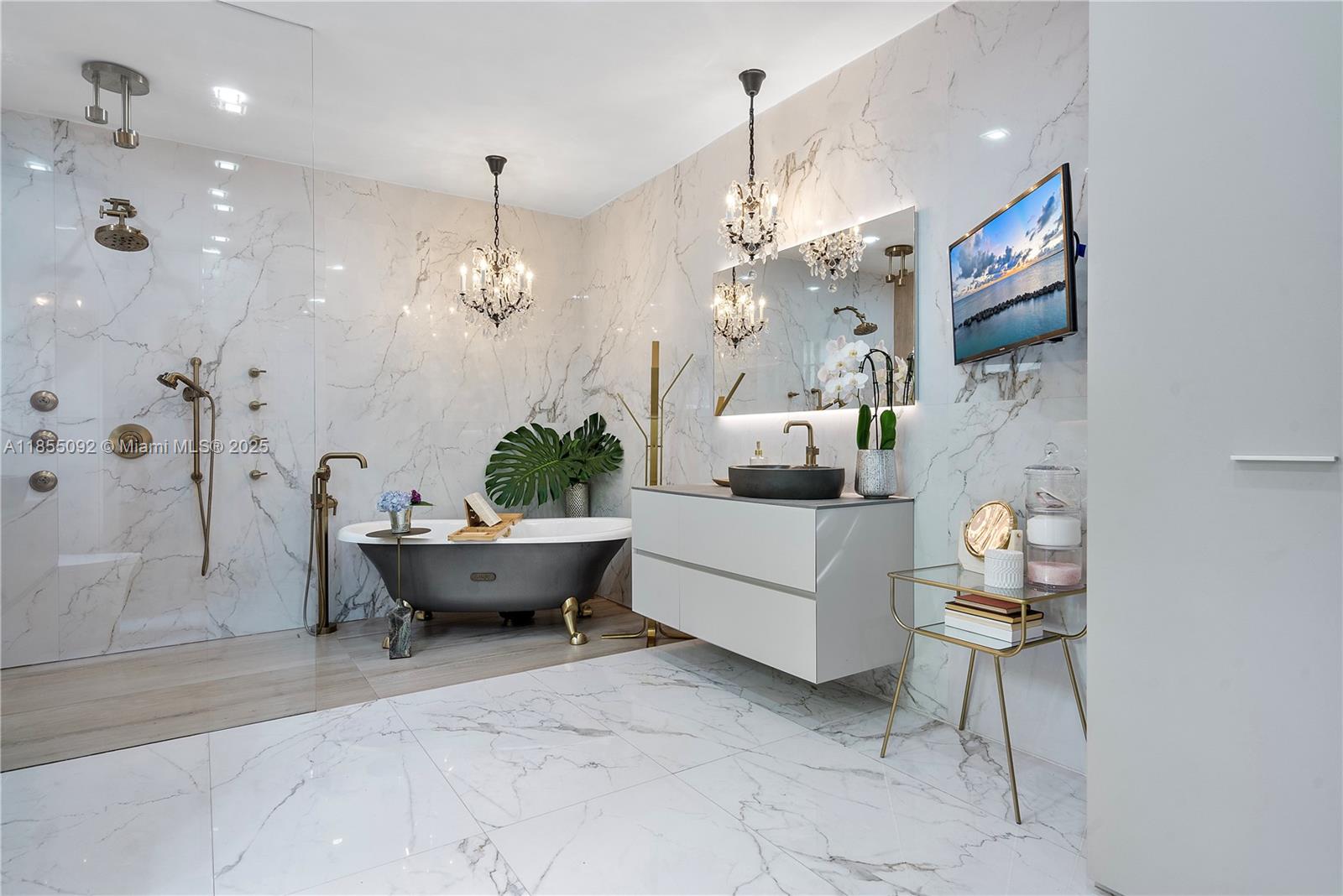 See details / sq. ft. $ 2025-08-08 0 Photo