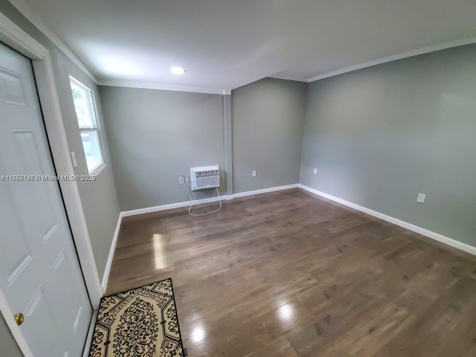 See details / 1512 sq. ft. $ 2025-08-08 0 Photo