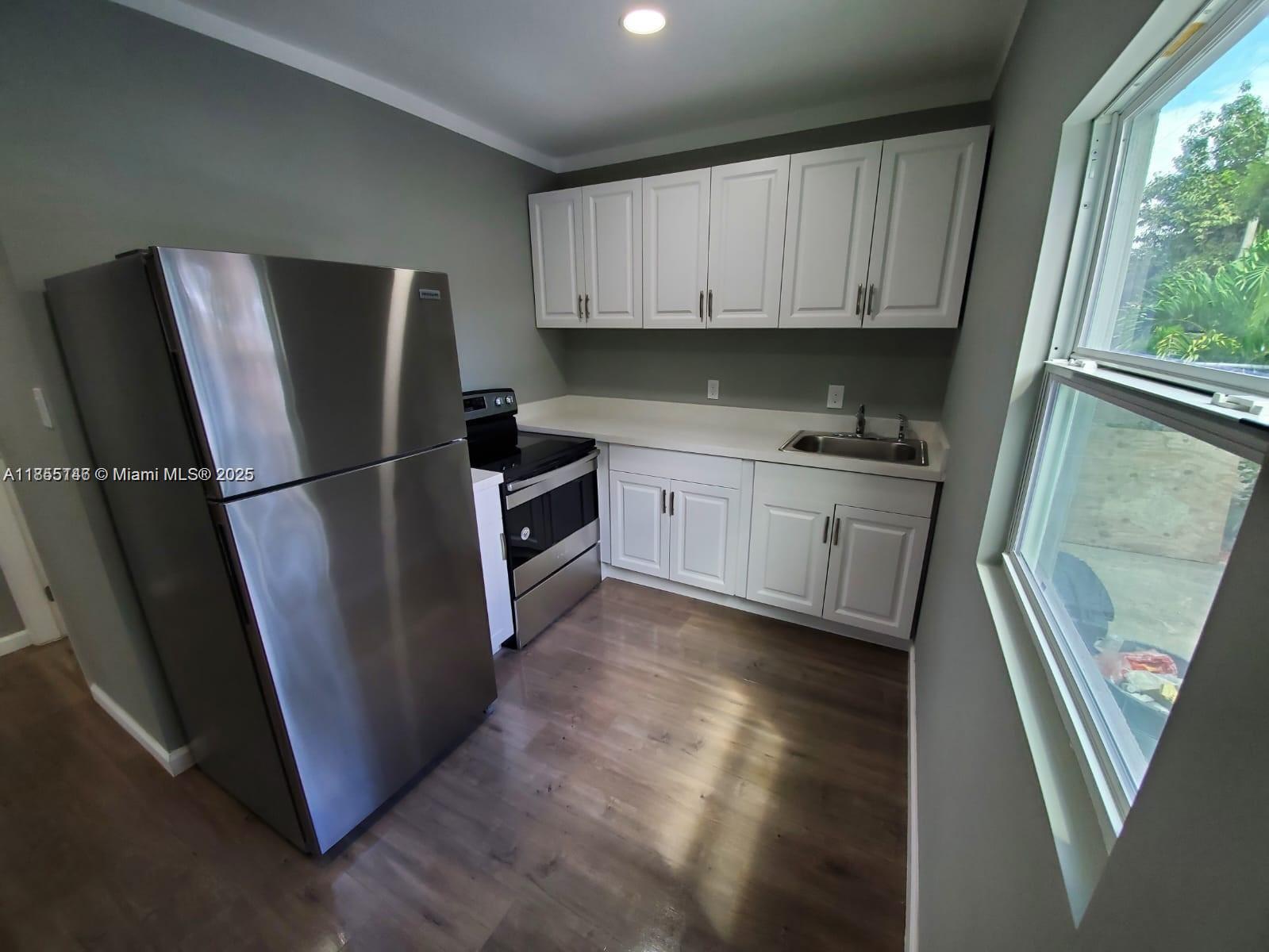 See details / 1512 sq. ft. $ 2025-08-08 0 Photo