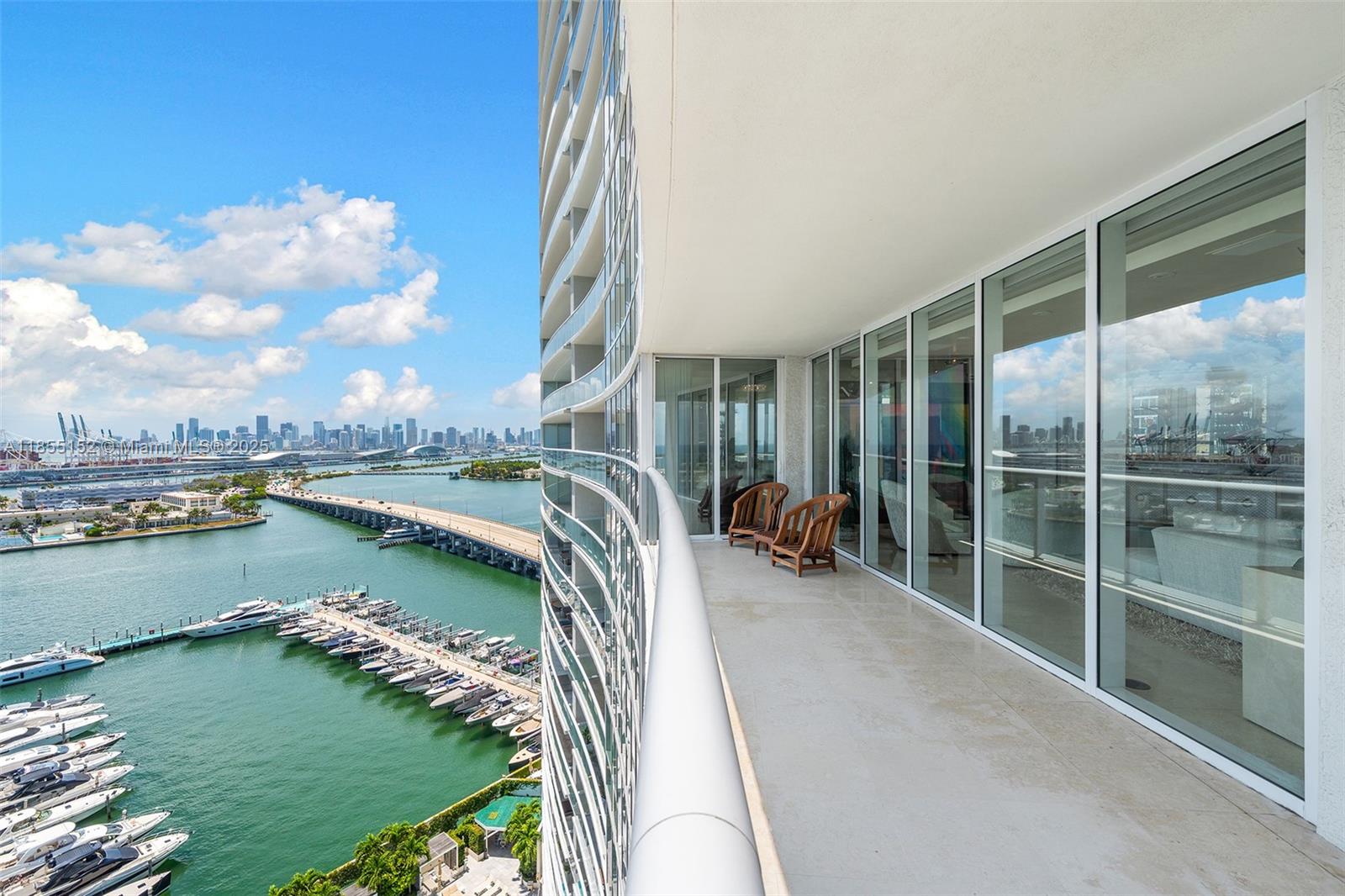 Photo of 450 Alton Rd #1907, Miami Beach, Florida, 33139 -