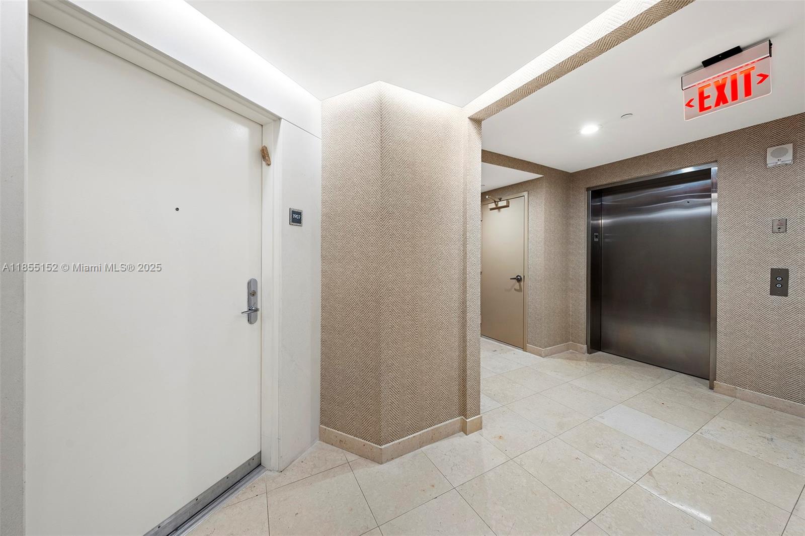 Photo of 450 Alton Rd  #1907, Miami Beach, Florida, 33139 - 